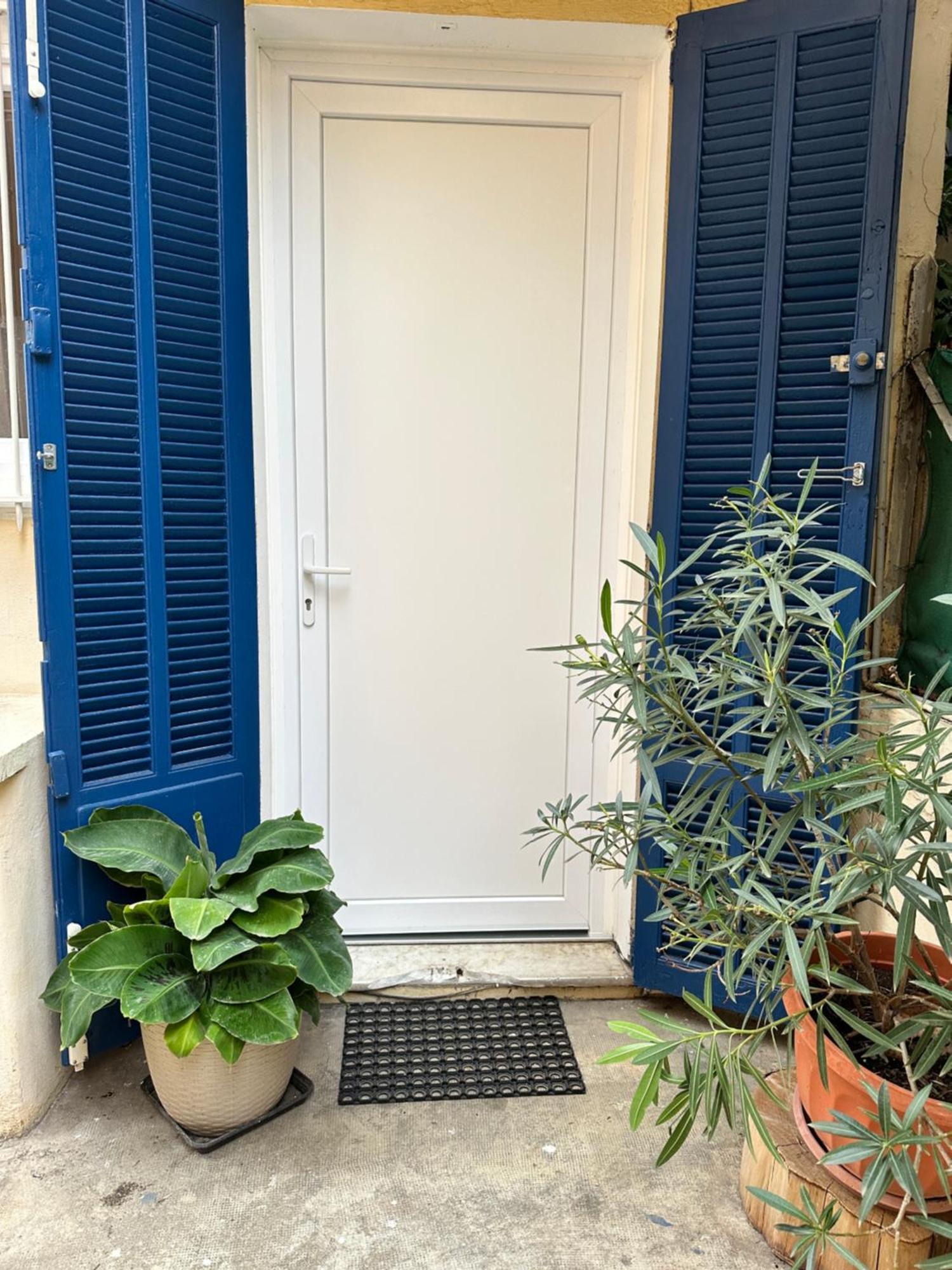 Appartement 2 Pieces Antibes Exteriör bild